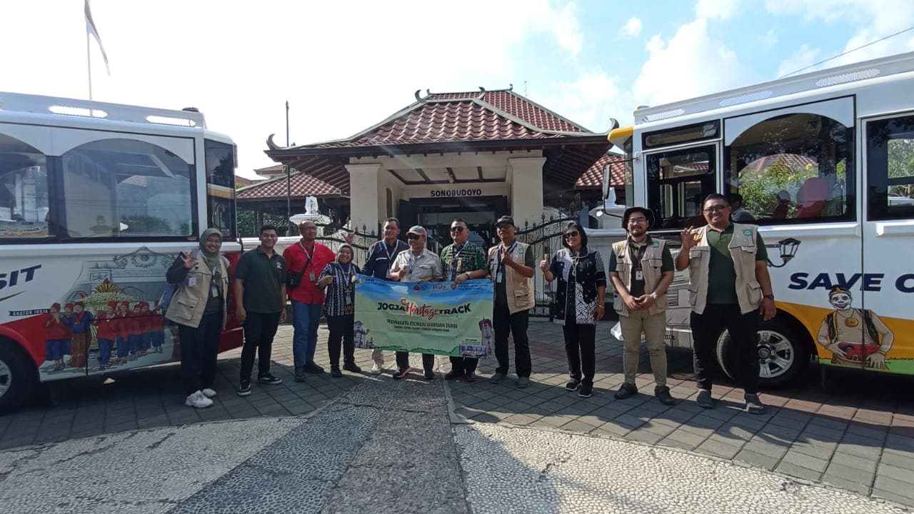 Di Balik Pesona Alam: Tim KNGI Meninjau Kesiapan Geopark Jogja dalam Menggapai Status Geopark Nasional