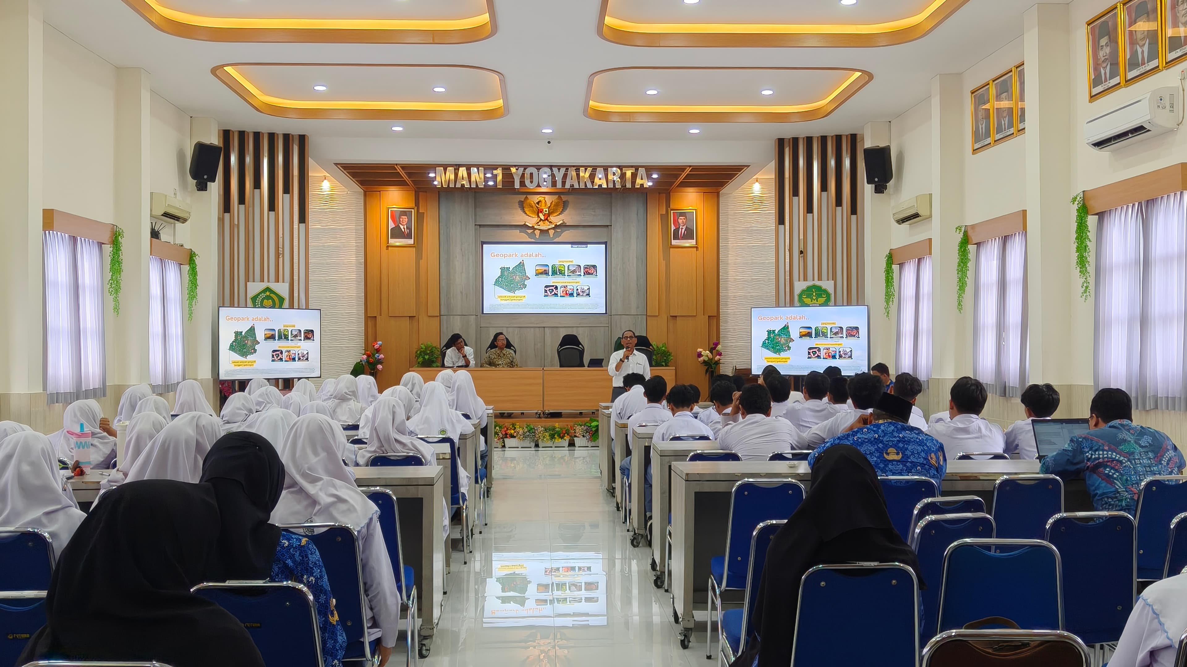 MAN 1 Yogyakarta Resmi Jadi Mitra Geopark Jogja dalam Bidang Pendidikan