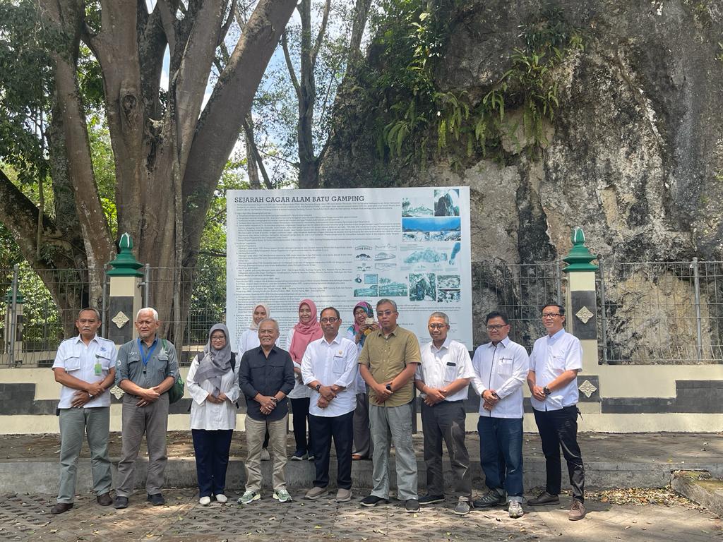 Koordinasi dan Diskusi Strategis untuk Kelestarian Cagar Alam Batu Gamping di Geopark Jogja image