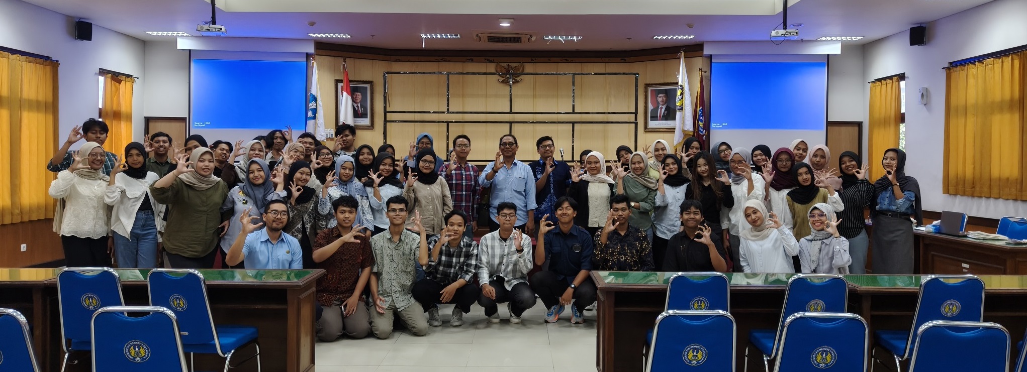 Mahasiswa Pendidikan Geografi UNY Antusias Ikuti Geopark Goes to Campus image