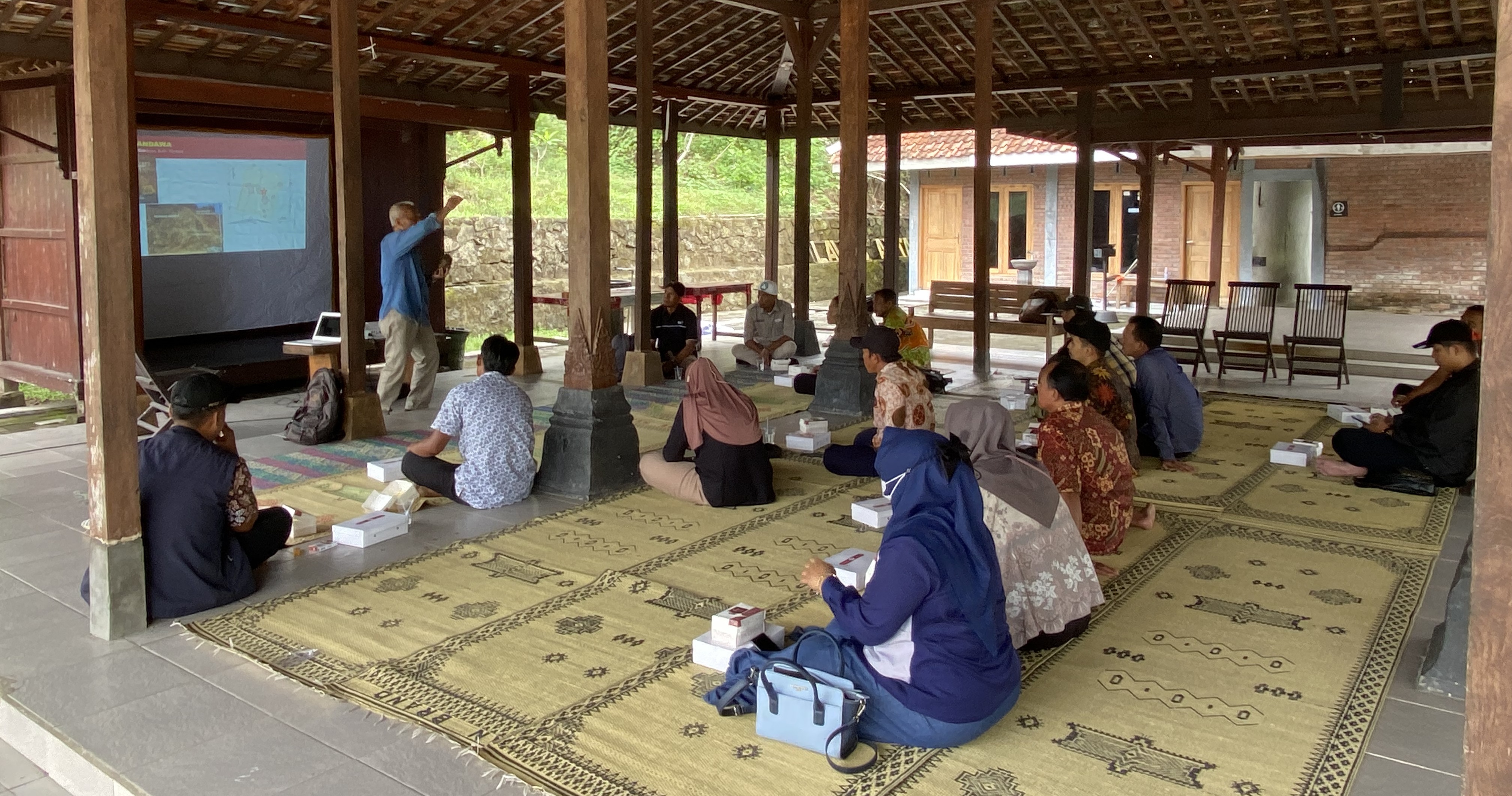 Bimtek Penggerak Perkuat Kapasitas Pengelola Geosite Sleman image